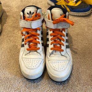 Adidas forum mid shoe